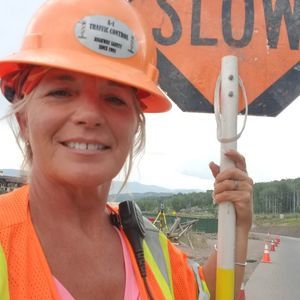 Meet your Posher, Dee